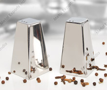 Salt Pepper Shaker Set - Pyramid